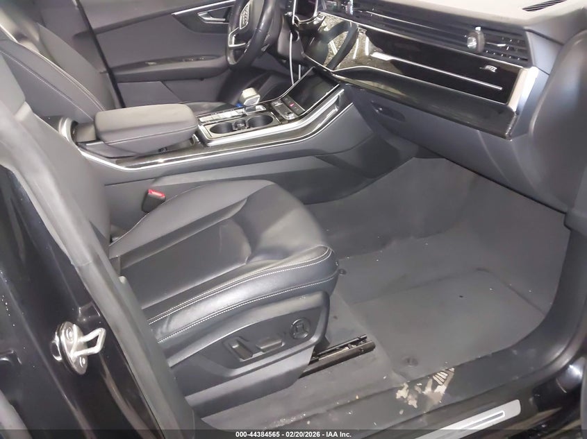 2020 Audi Q8