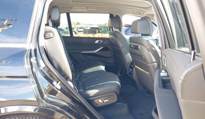 
								2025 BMW X7 full									