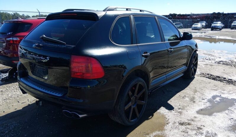 
								2006 Porsche Cayenne full									