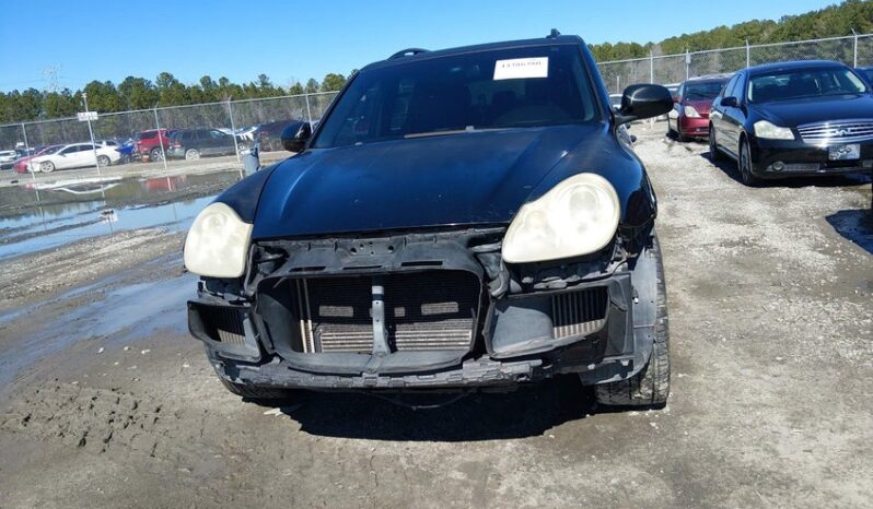 
								2006 Porsche Cayenne full									