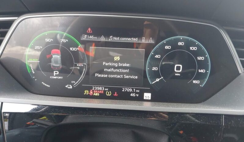 
								2019 Audi E-tron full									
