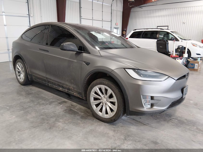 2019 Tesla Model x