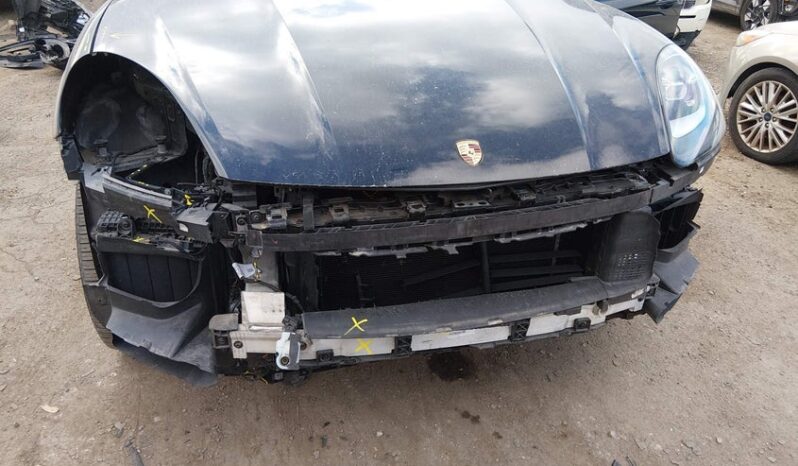 
								2019 Porsche Cayenne full									