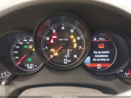 
										2016 Porsche Cayenne full									
