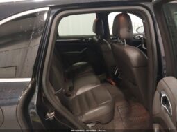 
										2016 Porsche Cayenne full									
