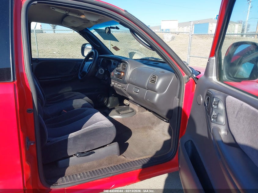 2000 Dodge Dakota