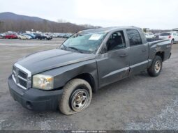 
										2006 Dodge Dakota full									