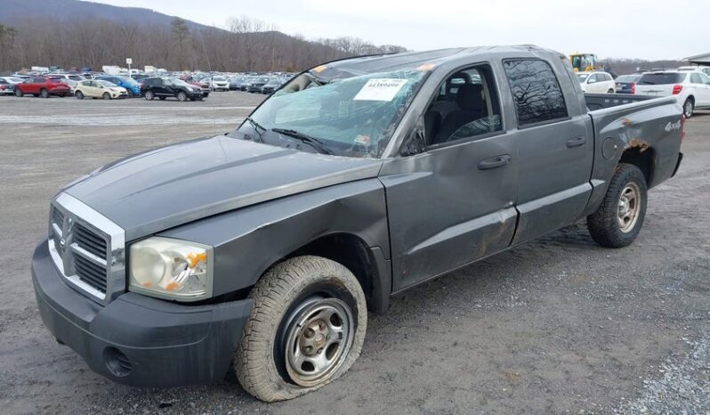 
								2006 Dodge Dakota full									