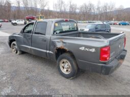
										2006 Dodge Dakota full									