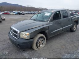 
										2006 Dodge Dakota full									