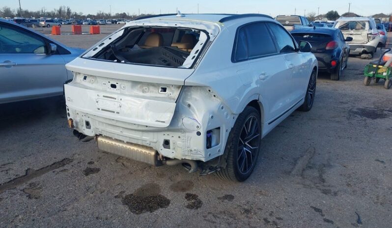 
								2019 Audi Q8 full									