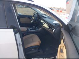 
										2019 Audi Q8 full									