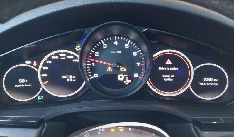 
								2023 Porsche Cayenne full									