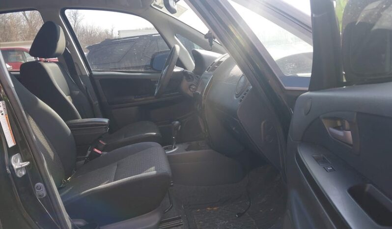 
								2013 Suzuki Sx4 full									