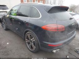 
										2017 Porsche Cayenne full									