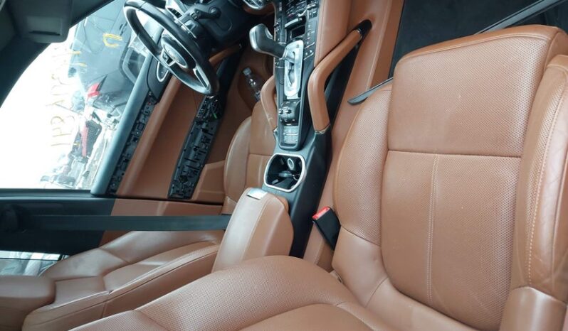 
								2017 Porsche Cayenne full									
