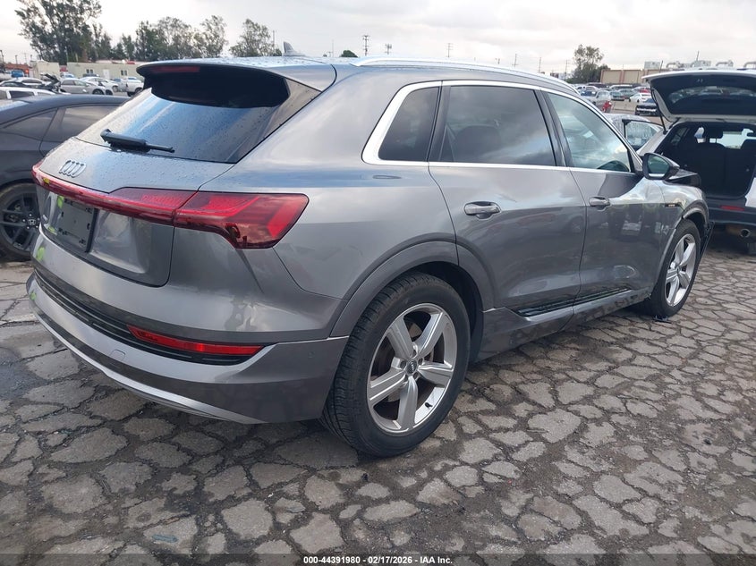 2019 Audi E-tron