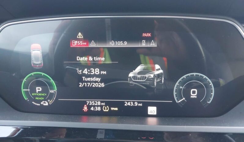 
								2019 Audi E-tron full									