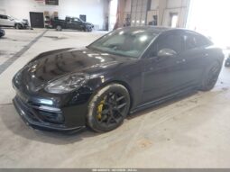 
										2017 Porsche Panamera full									