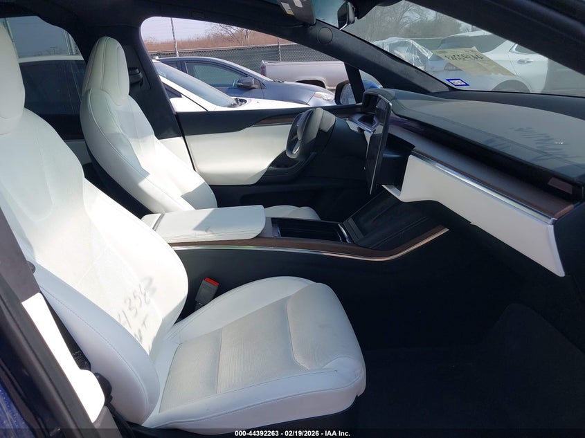 2022 Tesla Model x