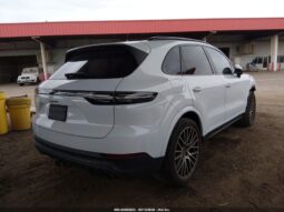 
										2022 Porsche Cayenne full									