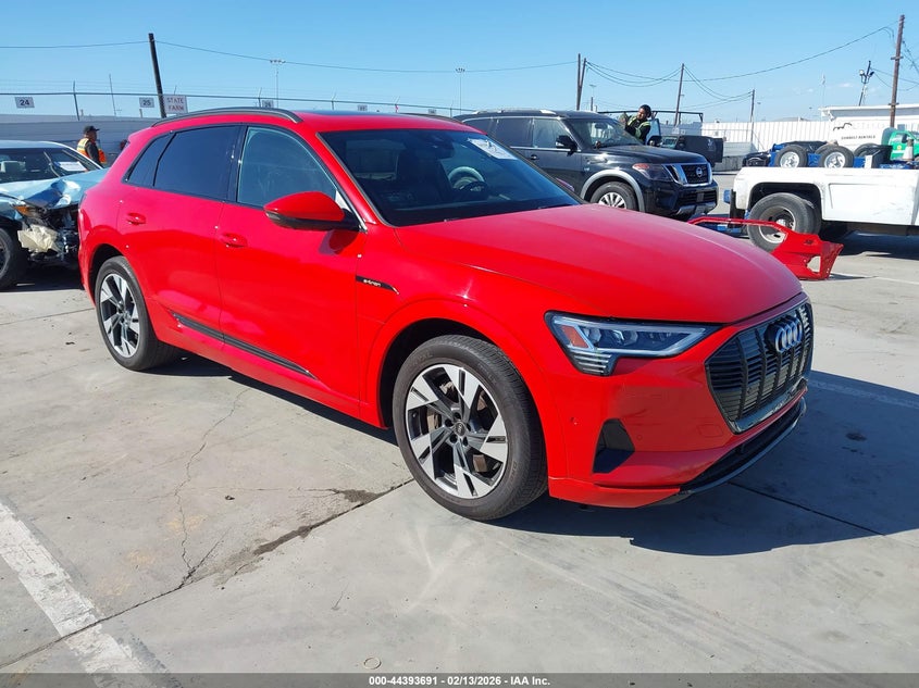 2022 Audi E-tron