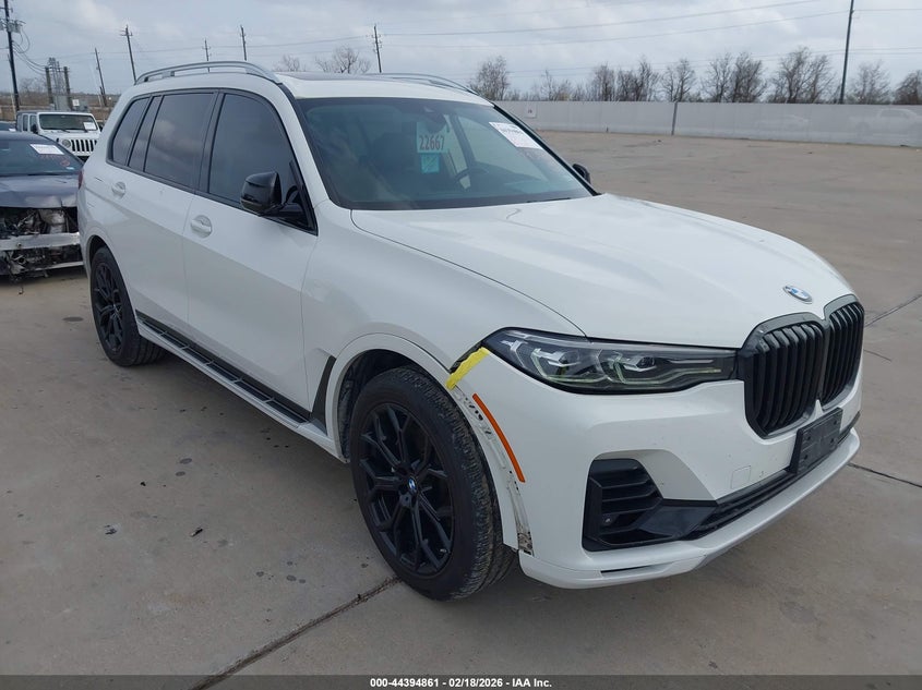 2020 BMW X7