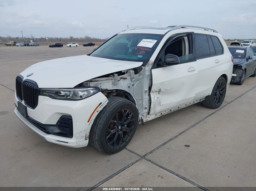 2020 BMW X7
