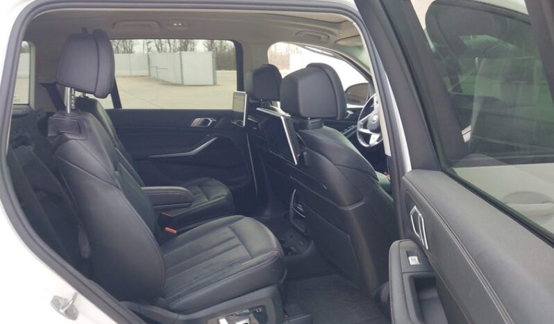 
								2020 BMW X7 full									