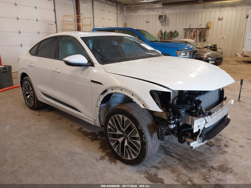 2024 Audi Q8