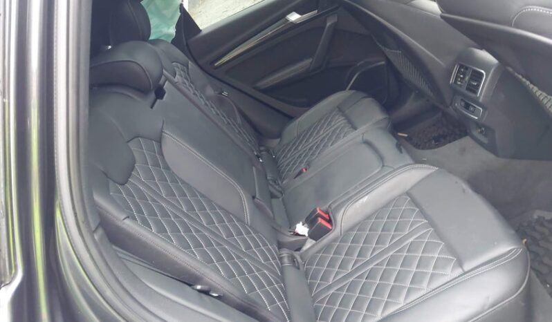 
								2018 Audi Sq5 full									