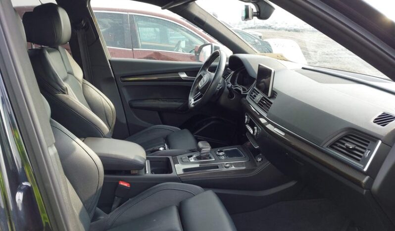 
								2019 Audi Sq5 full									