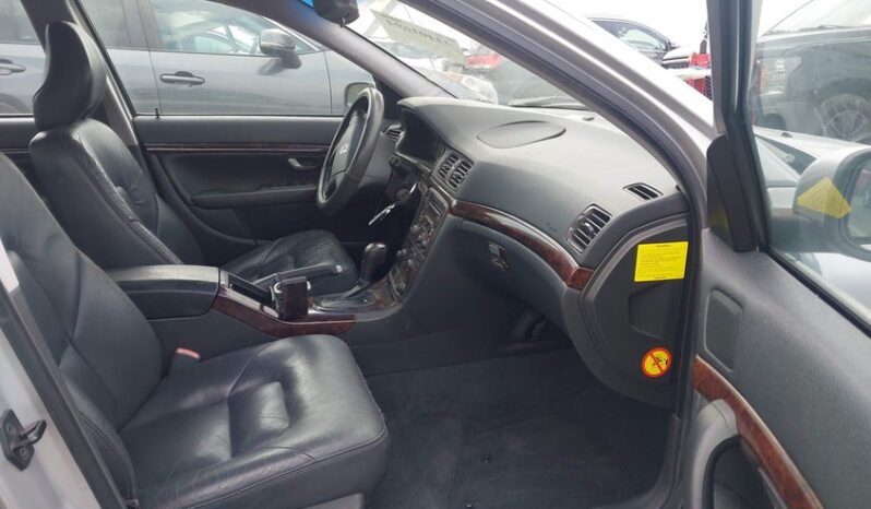 
								2004 Volvo S80 full									