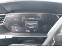 
										2022 Audi E-tron full									