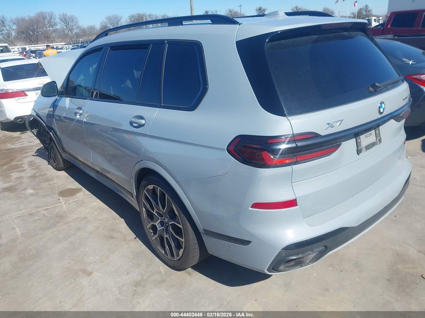 2024 BMW X7