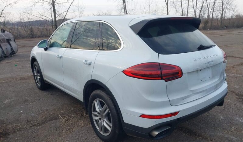 
								2016 Porsche Cayenne full									