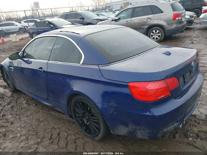 2011 BMW M3