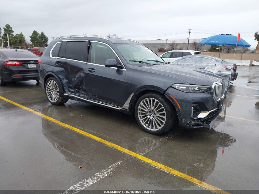 2019 BMW X7
