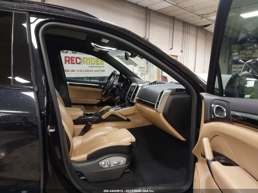 2016 Porsche Cayenne