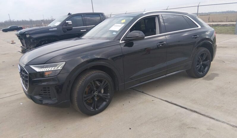
								2023 Audi Q8 full									
