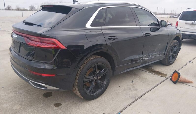 
								2023 Audi Q8 full									