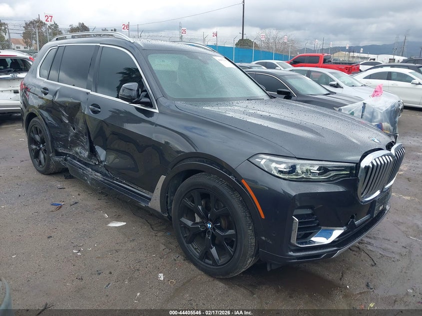 2020 BMW X7