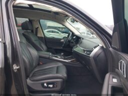 
										2020 BMW X7 full									
