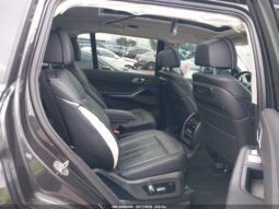 
										2020 BMW X7 full									