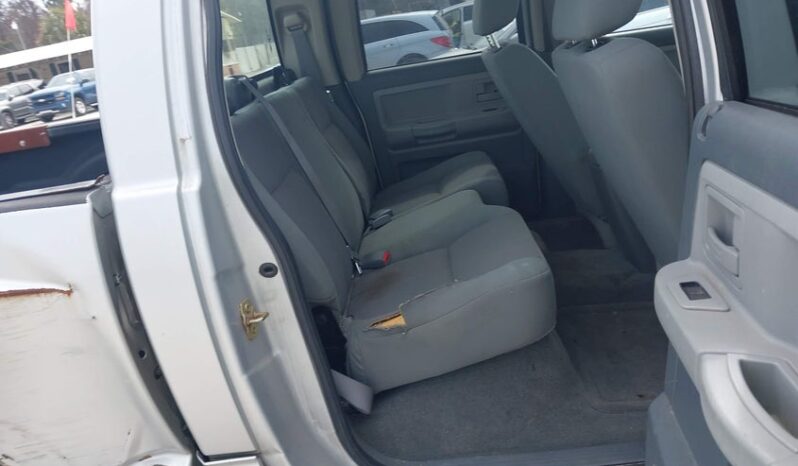 
								2005 Dodge Dakota full									