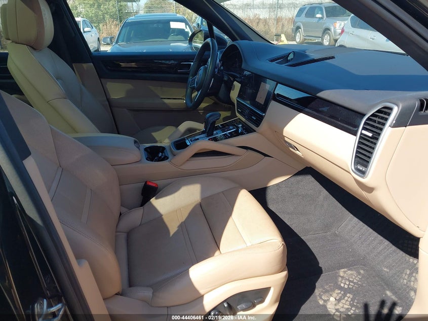 2023 Porsche Cayenne