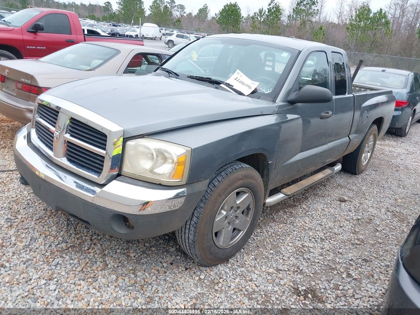 2005 Dodge Dakota