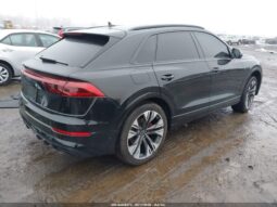 
										2024 Audi Q8 full									