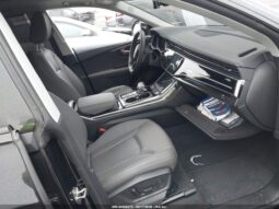 
										2024 Audi Q8 full									