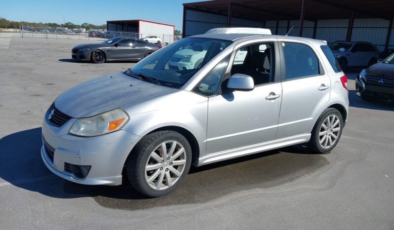 
								2011 Suzuki Sx4 full									